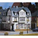 Auhagen Corner House With Irish Pub
