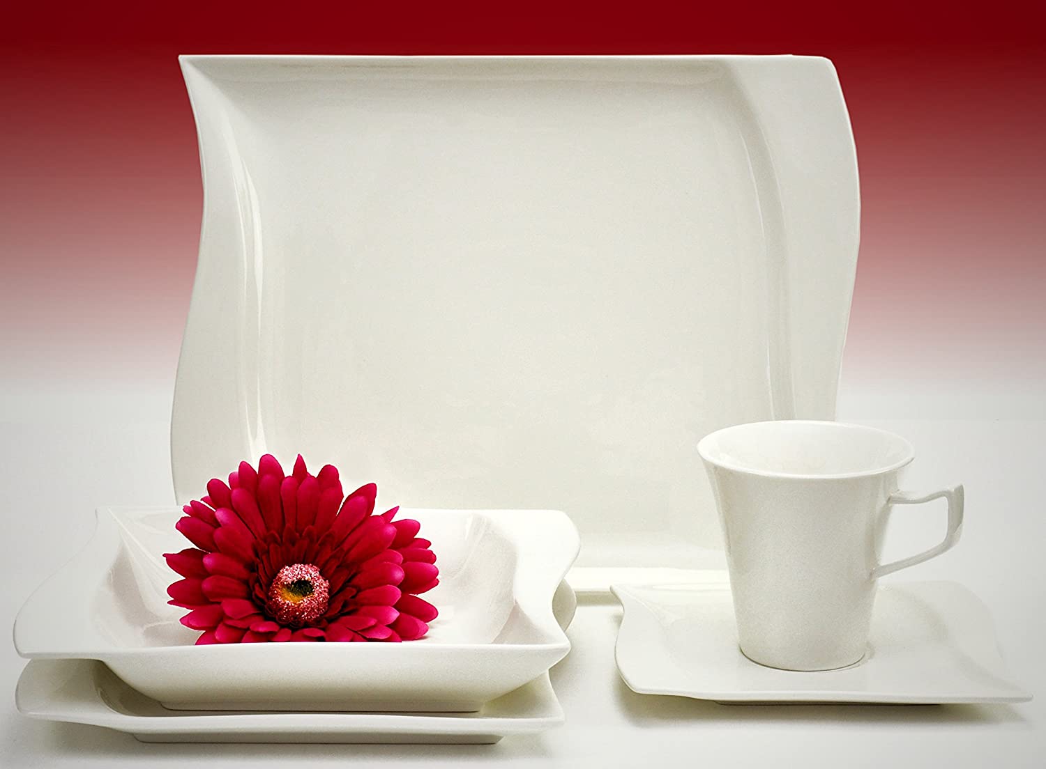 Van Well Service Harmony Table / Coffee Service for 6 People 30-Piece