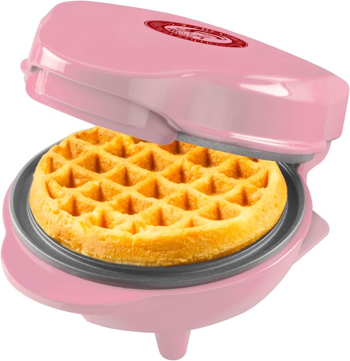 Bestron Mini Waffle Iron, Christmas Edition, Limited Edition, Waffle Maker with Non-Stick Coating, for Christmas, Parties or Gifts, Waffle Size 10 cm, Colour: Pink