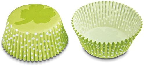 Staedter 50 Mini Paper Cake Cases Clover Lucky Charm