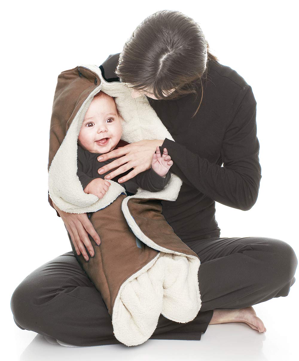 Wallaboo Nore, Very Luxurise and Soft Blanket in a Flower Design. brown