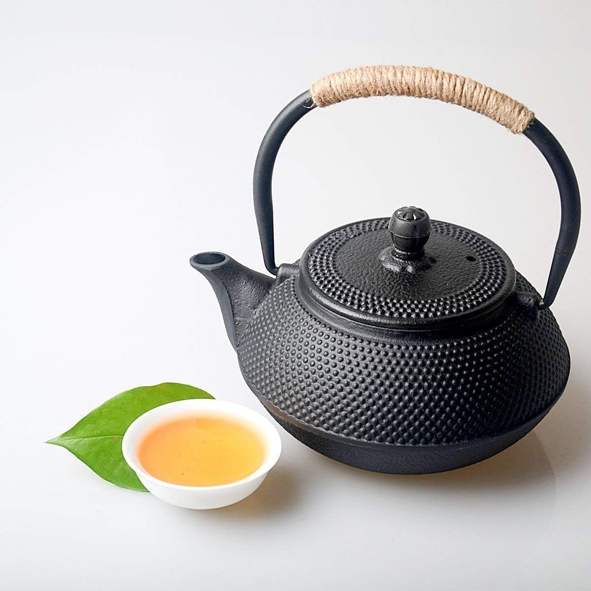HwaGui Japanese Cast Iron Teapot with Tea Strainer for Loose Tea, 1200ML