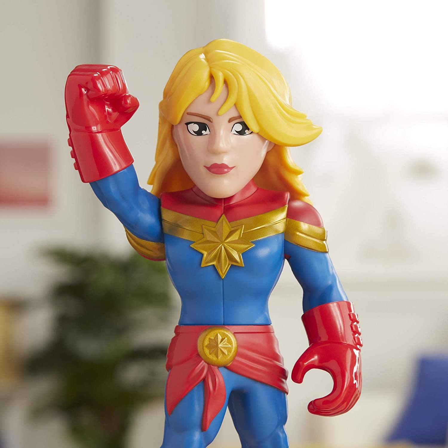 Super Hero Adventures Sha Mega Mighties Cap Marvel