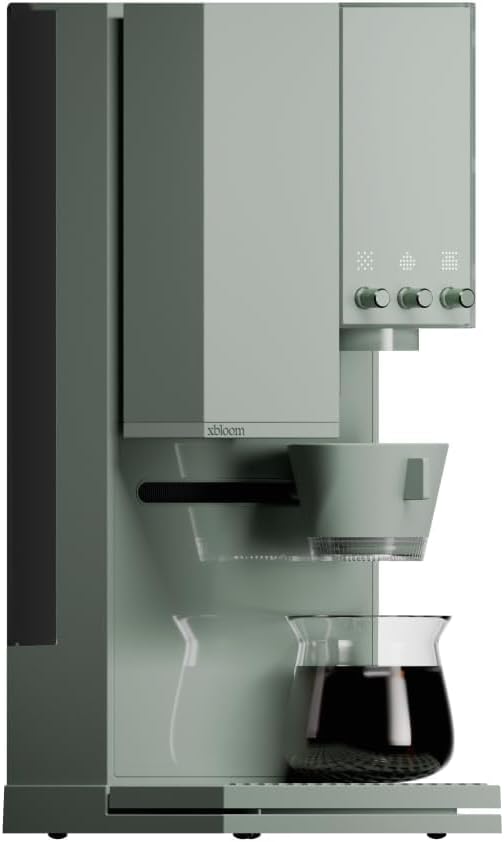 xBloom Studio - Fully Automatic Coffee Machine 3-in-1 with Integrated Grinder, Scales and 3 Automation Levels - Premium Filter Coffee Machine as Versatile Coffee Machine in Sage Green 220-240V