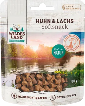 Wildes Land Cat treat with chicken & salmon, soft snack, 50 g