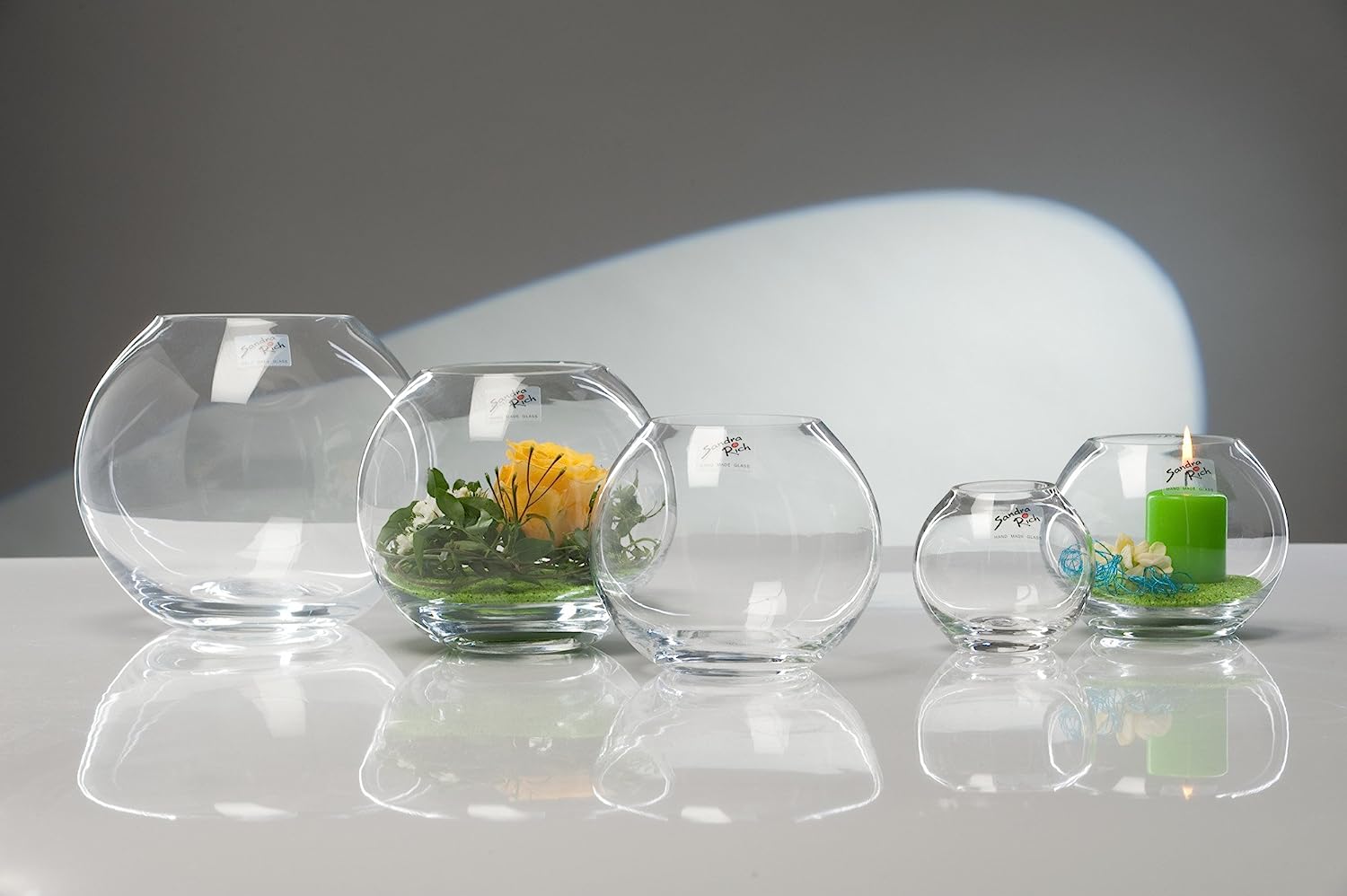 Sandra Rich Round Glass Ball Vase Clear Glass Flower Vase Table Vase 9 cm