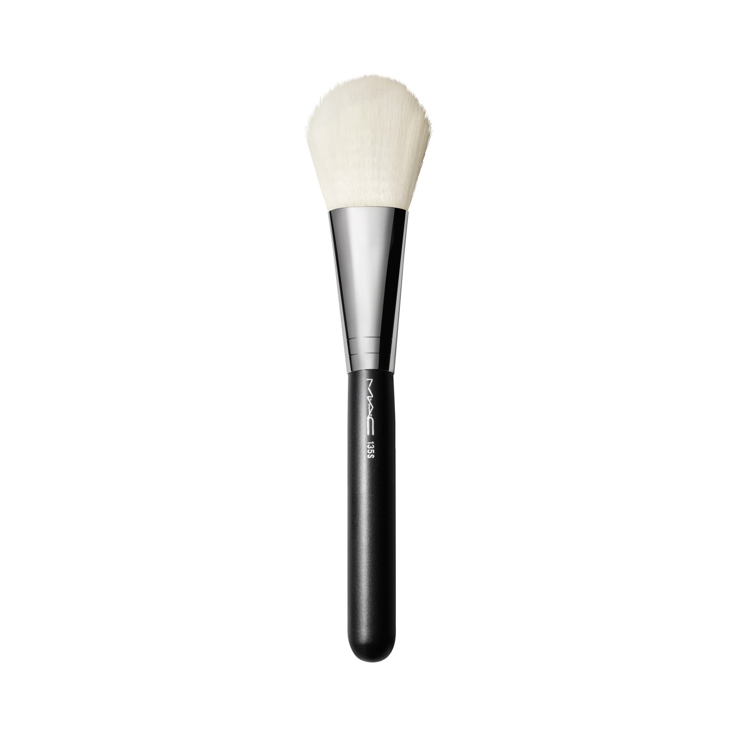MAC #135 Large Flat Powder Brush