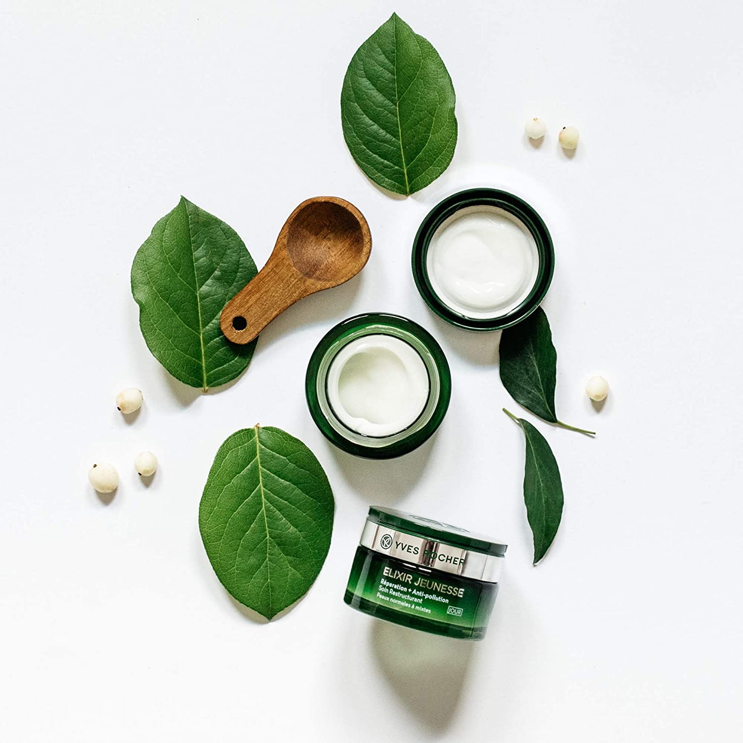 Yves Rocher Elixir Jeunesse Care Set, Detox Face Care Set Against Environmental Conditions, with Day & Night Cream and Repair Serum