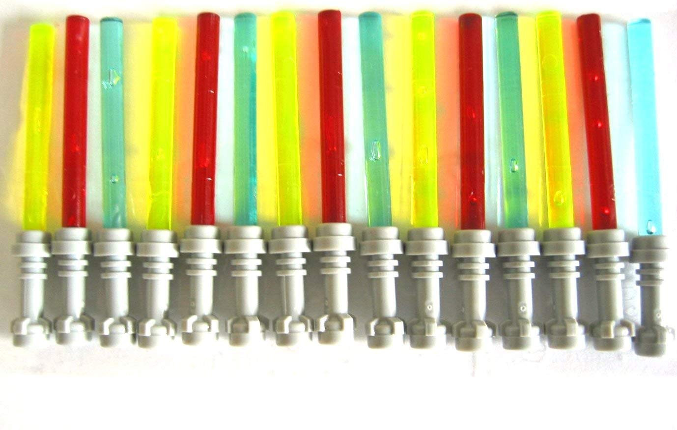Lego Star Wars 15 Light Sabers 5 Green/5 Blue And 5 Red