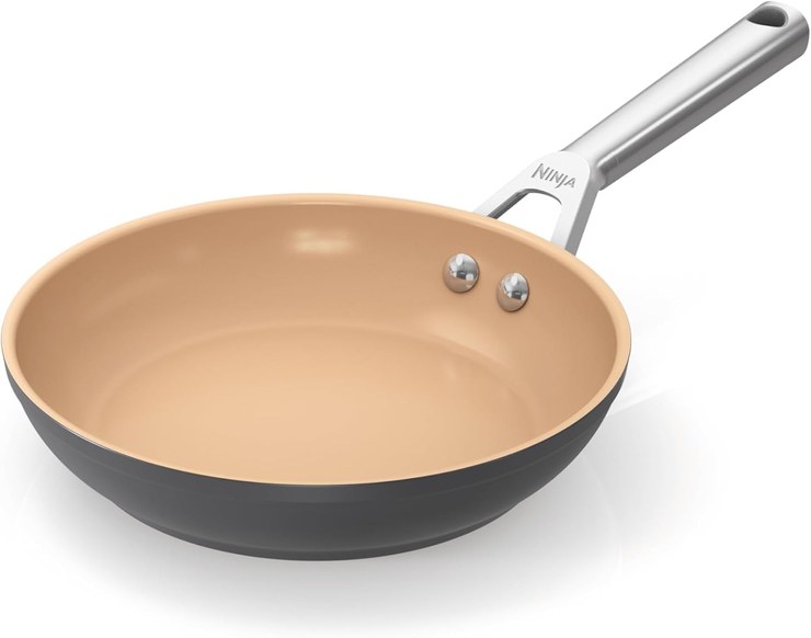Ninja Extended Life 20 cm Ceramic Frying Pan, Non-Stick Coating (No PFAs, PFOAs, Lead or Cadmium), Suitable for Induction, Stainless Steel Handle, Oven Safe up to 285 °C, Terracotta & Gray, CW90020DE