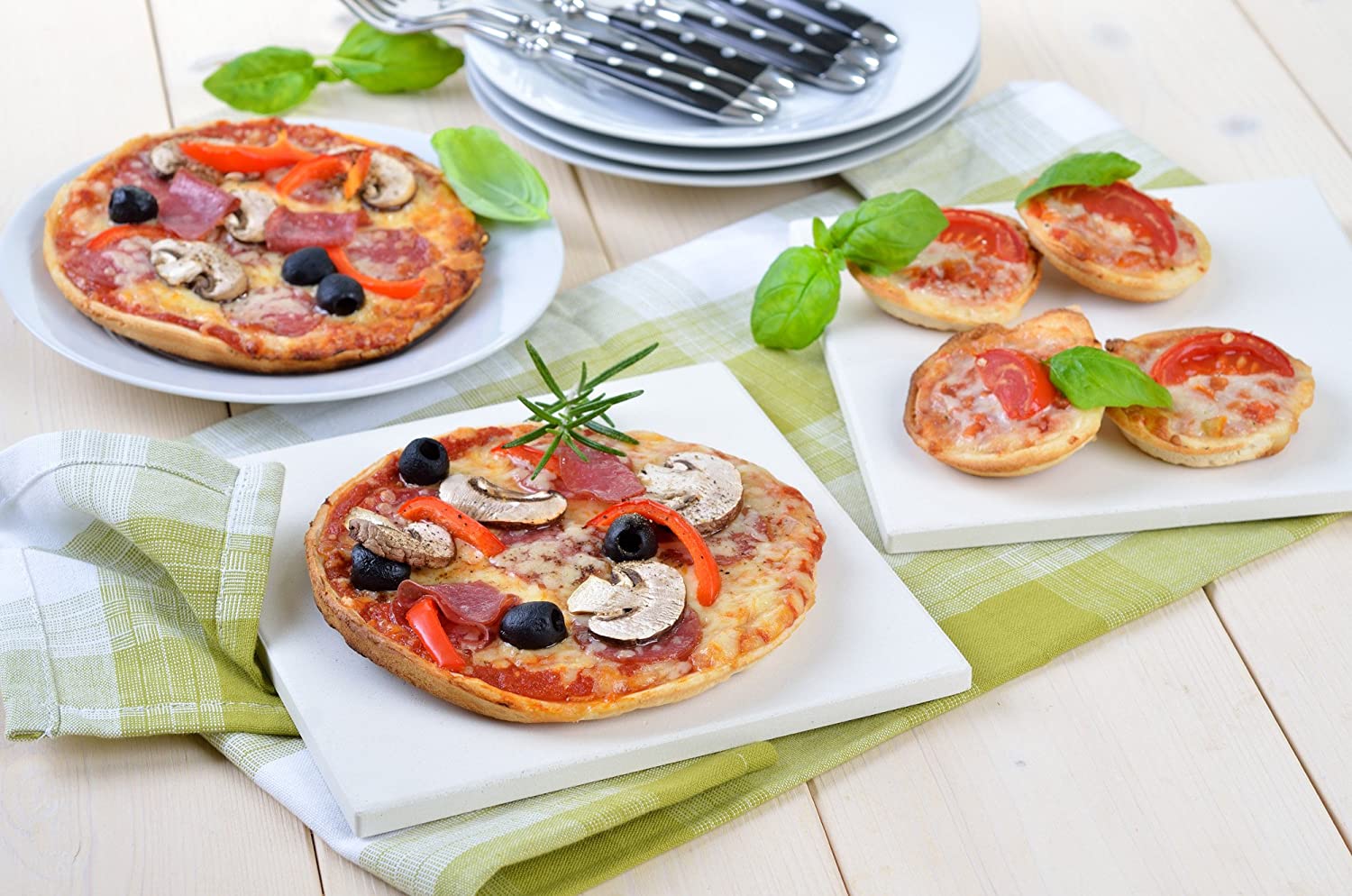 GRAWE GRÄWE Pizza Stone Set of 4 Cordierite Bread Baking Oven Stones, 19 x 19 cm, White