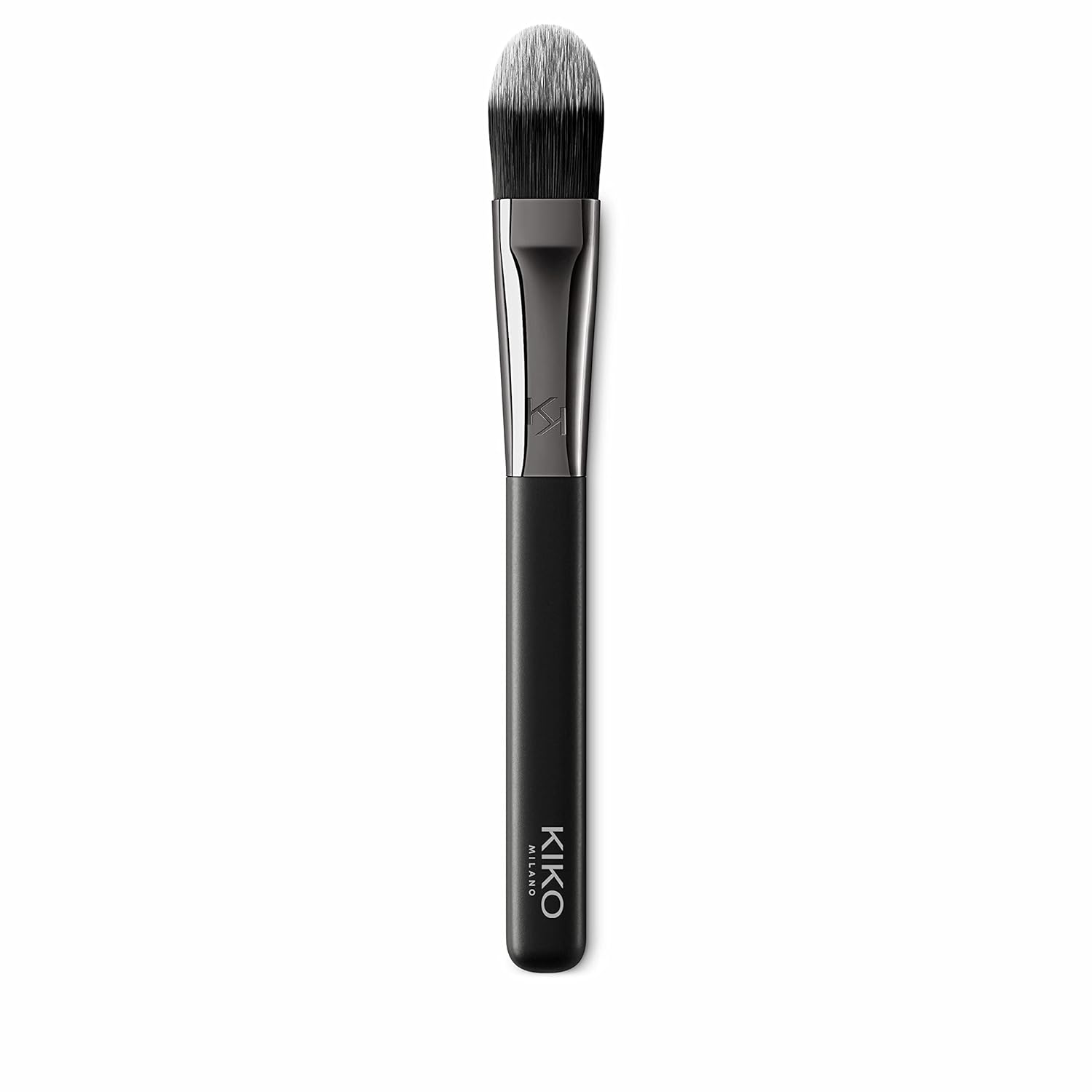 KIKO Milano Face 03 Flat Foundation Brush | Flat Brush with Synthetic Fibers for Liquid or Creamy Foundation