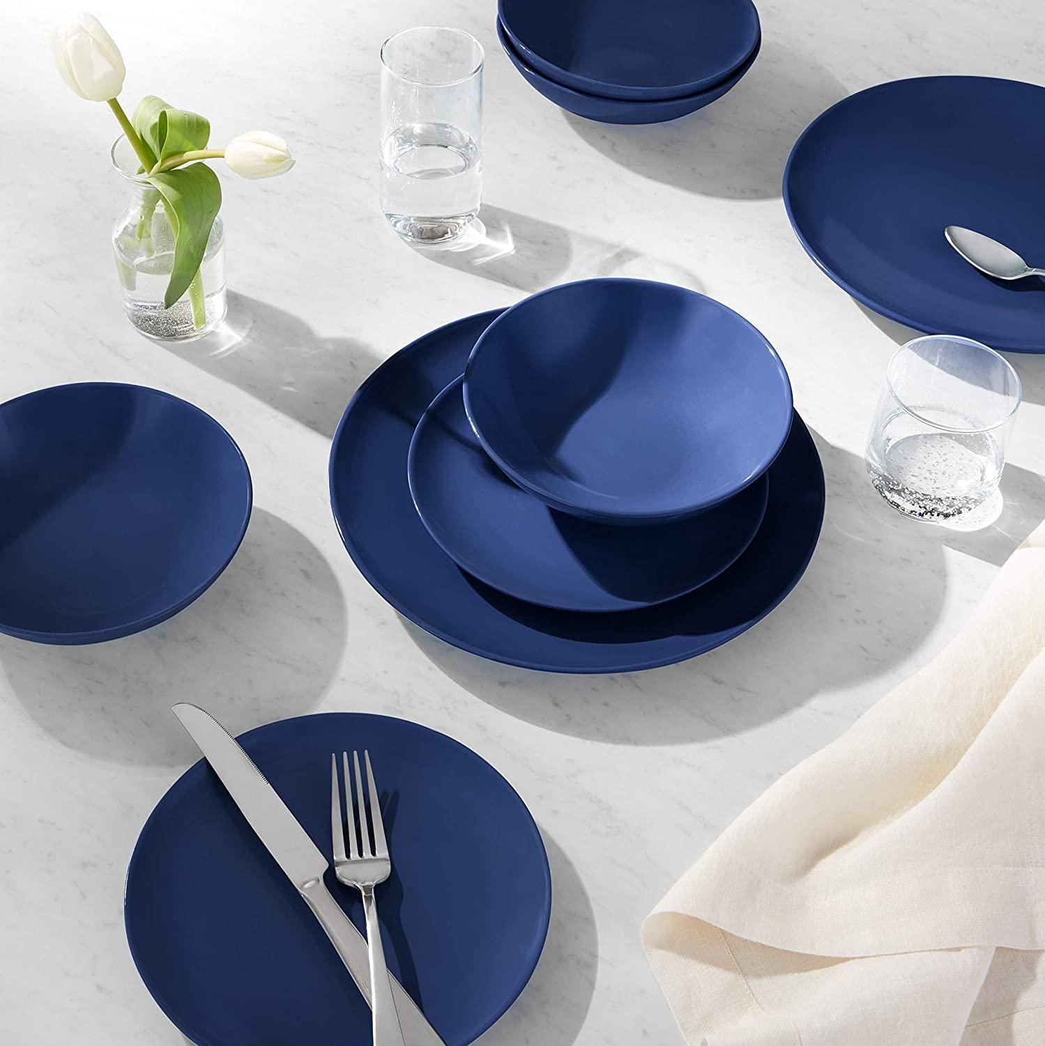 AmazonBasics Amazon Basics 18-Piece Dinnerware Set, Service for 6