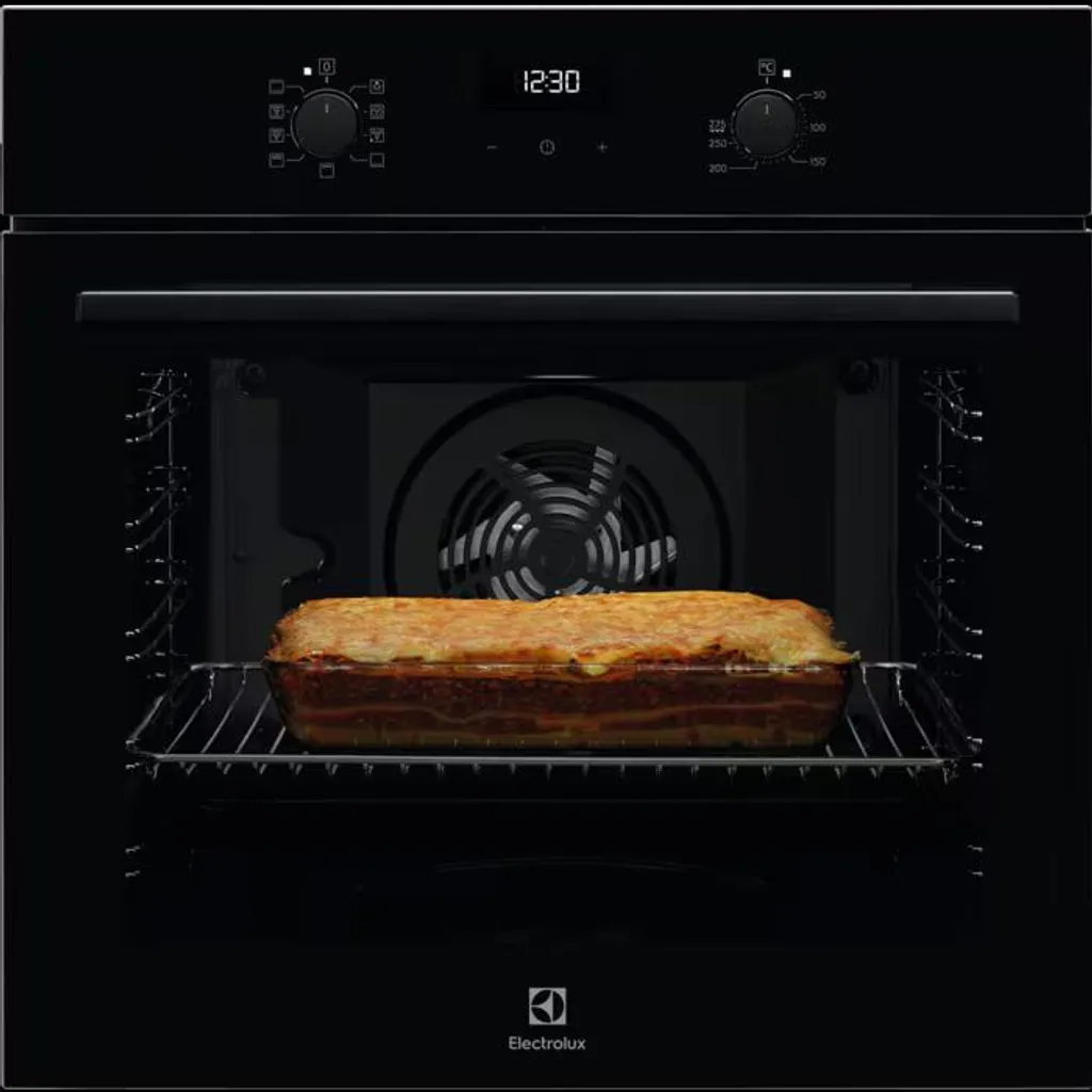 AEG Electrolux Built-in Oven / Steam Cleaning / Touch Controls / Grill Function / A / Black OEF5H50Z