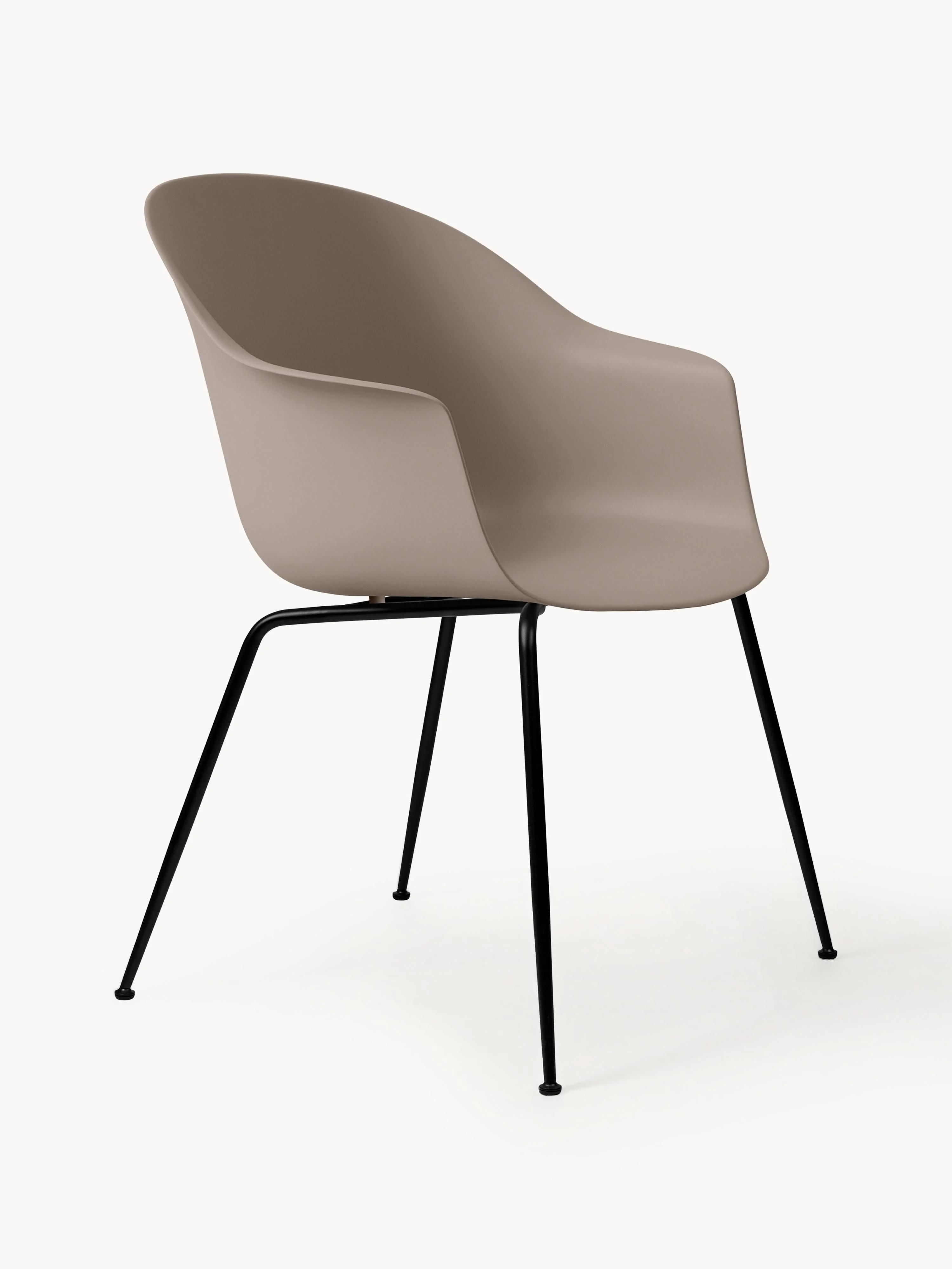 gubi Armchair Bat