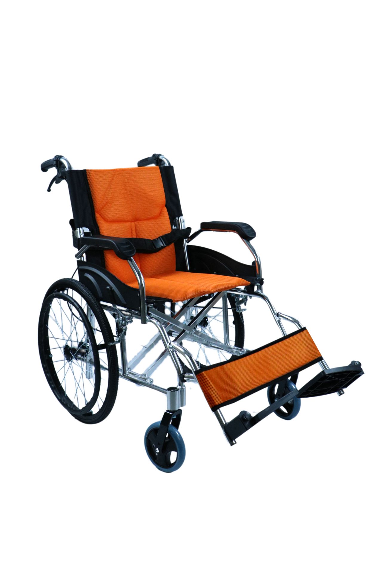 Ausilium Ultralight, Self-Propelled Folding Wheelchair Made of Aluminum 1 St