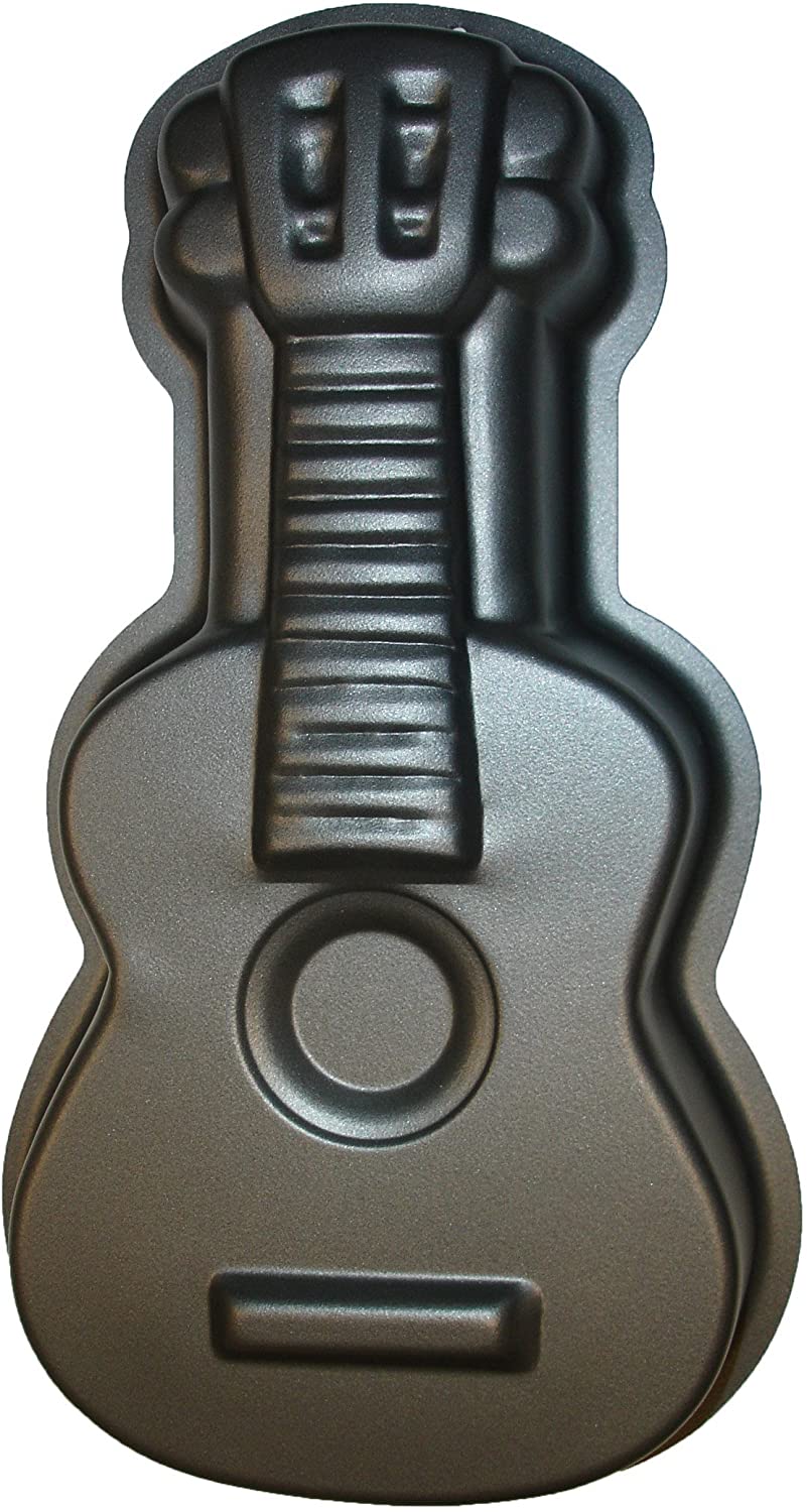 Wilton Backform Classic Guitar – A Great Gift For Musicians