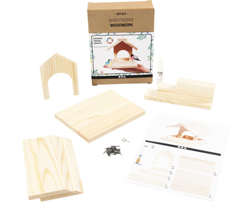 Kit for a wooden bird feeder