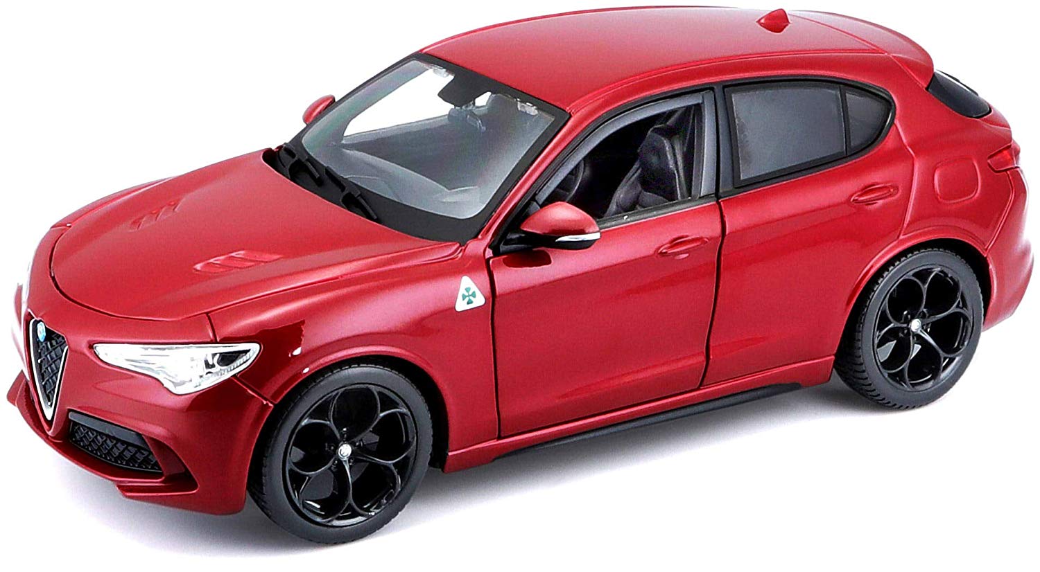 Bburago 1: 24 Alfa Romeo Stelvio 2017 (Red)