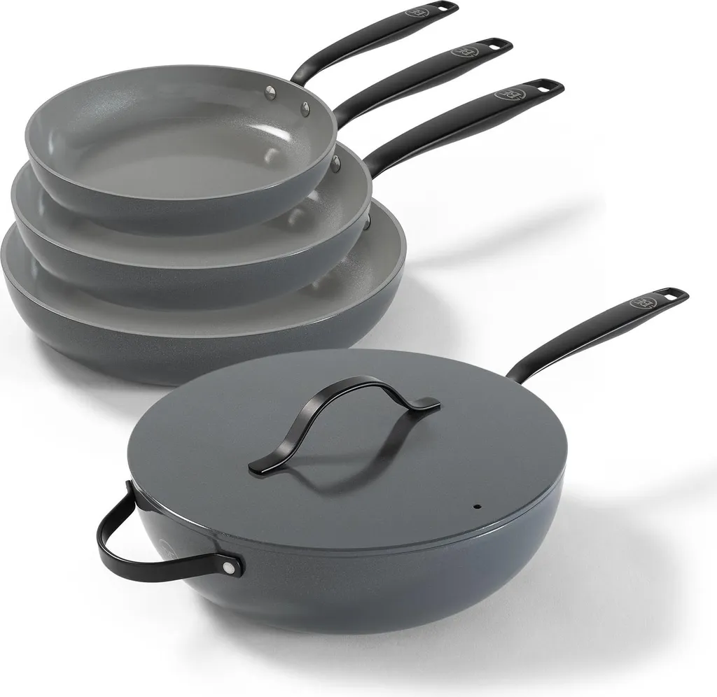 Megaprojects B.V. BE Living 4-piece frying pan set - induction compatible - non-stick coating - suitable for all hob types - heat-resistant handles - includes frying pan & wok pan - grey