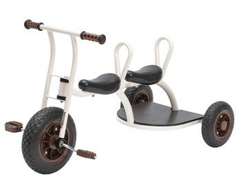 Betzold tricycle “Buddy”