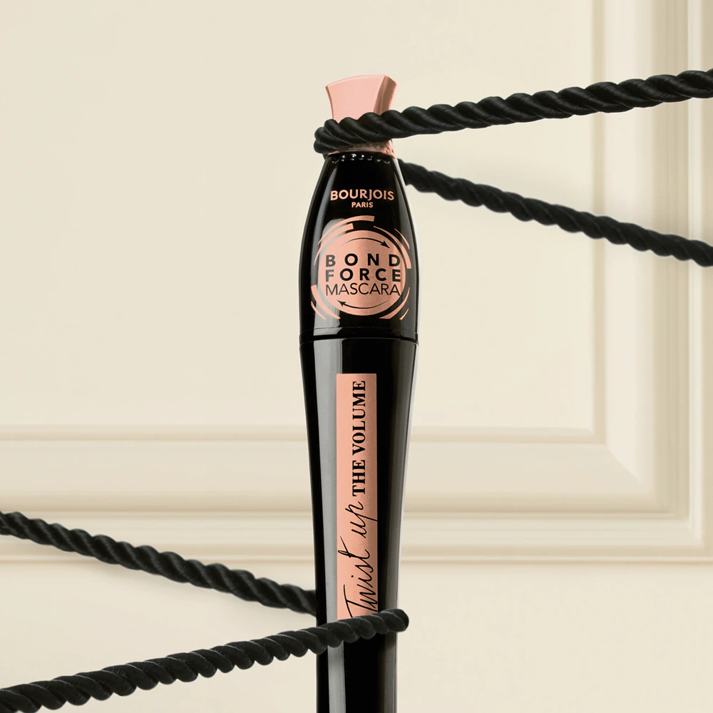 Bourjois Twist Up The Volume Volume Mascara for curled lashes