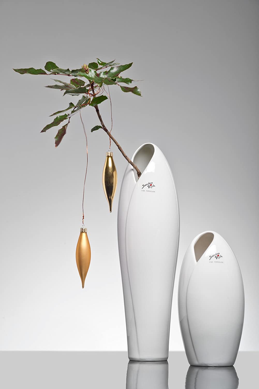 Round Porcelain Vase Amaryllis by Sandra Rich