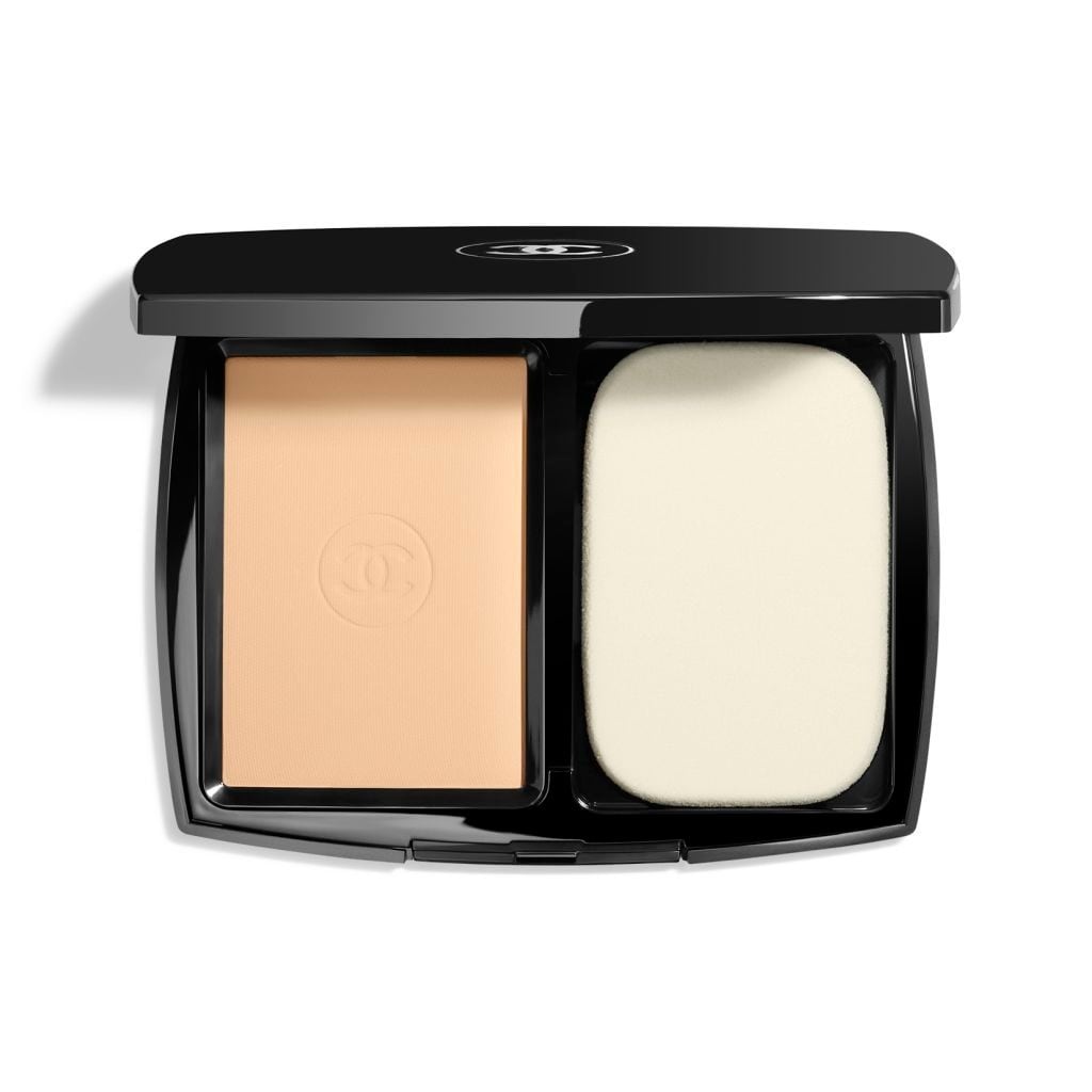 Chanel Ultra Le Teint Ultra Le Teint, B10