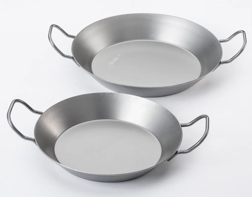 CHG BBQ frying pan, iron pan with 2 handles, 2 mm thick, Ø 24 cm