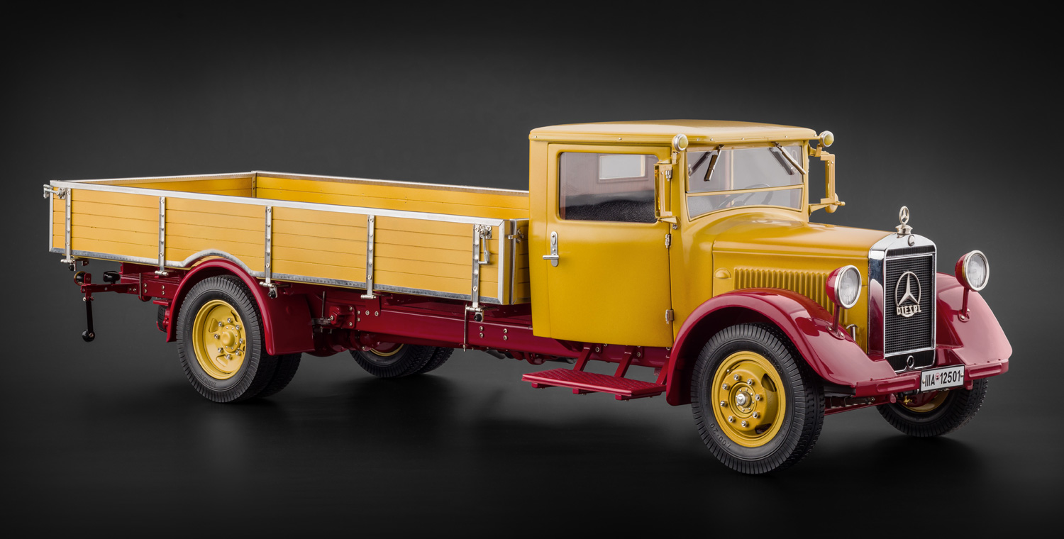 CMC Mercedes Benz Lo Platform Truck