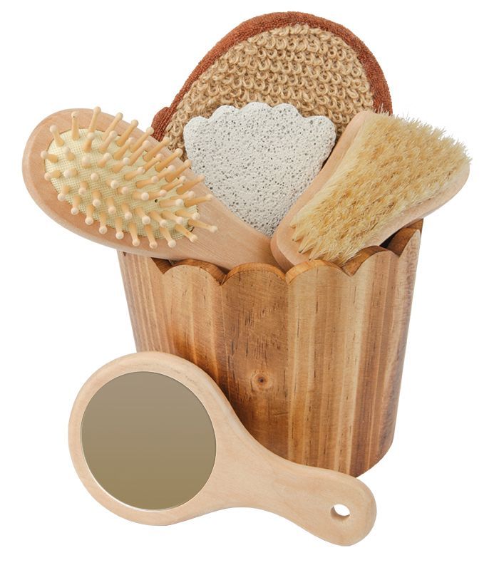 Croll & Denecke Wellness Gift Set, 6-piece, in a light-colored wooden sauna tub