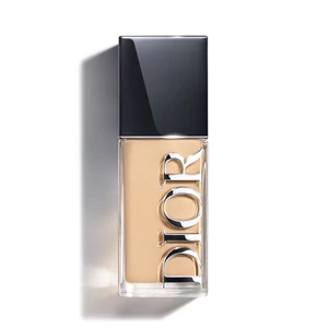 DIOR Forever Skin Glow, No. 2 - Warm Olive 30 ml