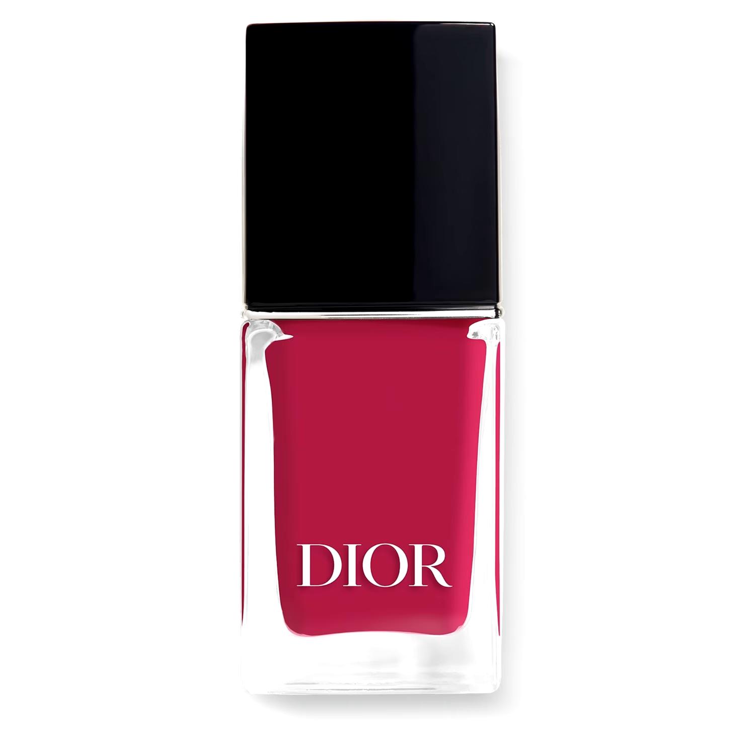 Dior vernis nail polish with gel effect and couture color 663 - Desir