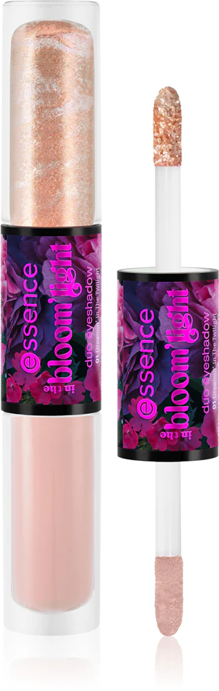 essence in the bloomlight liquid eyeshadow duo Farbton 01 Dreamin' In the Twilight  3,4 g