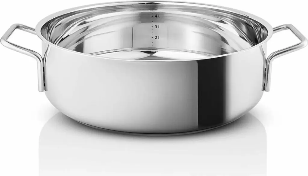 Eva Solo A/S Eva Trio Stainless Steel Sauteuse, Saucepan, Induction Compatible, Aluminum, Stainless Steel, Polished Steel, 28 cm, 302429