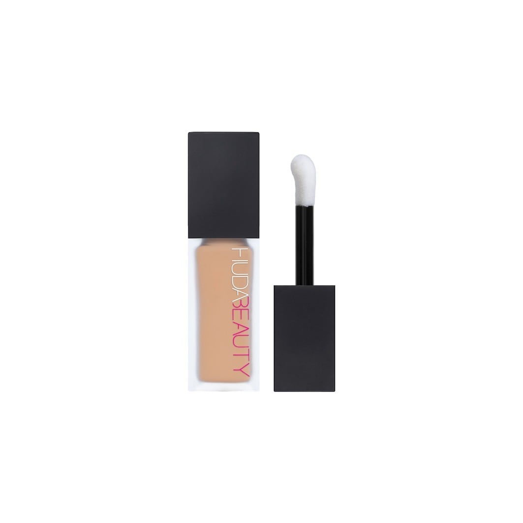 HUDA BEAUTY Faux Filter Concealer, Cookie Dough 4.3