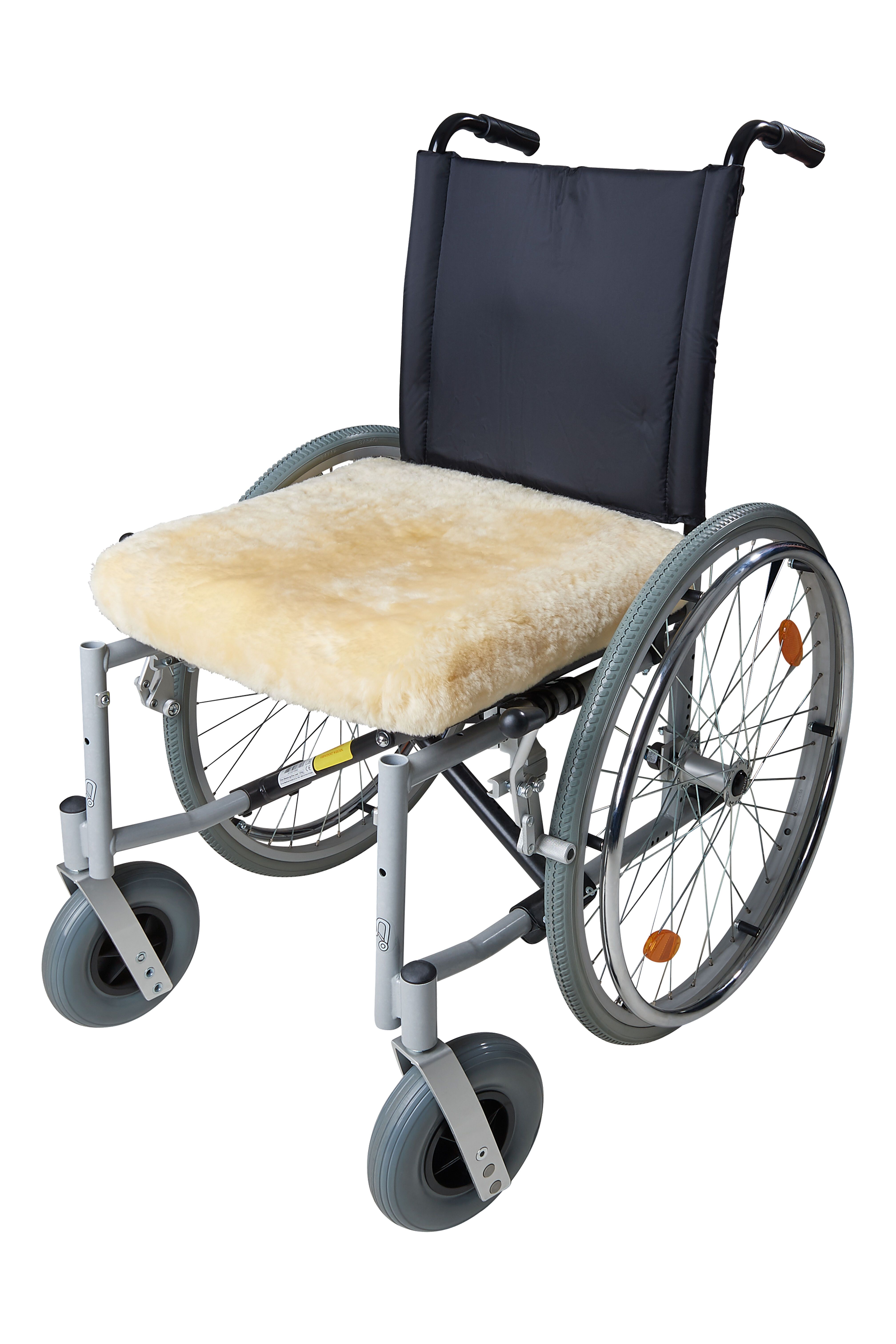 fellhof wheelchair cushion MEMORY with lambskin, 42x42x7cm, filling made of memory foam 1 St