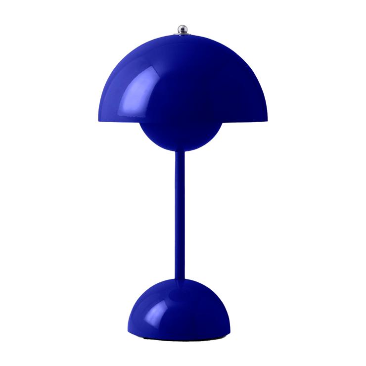 tradition FlowerPot Portable table lamp VP9