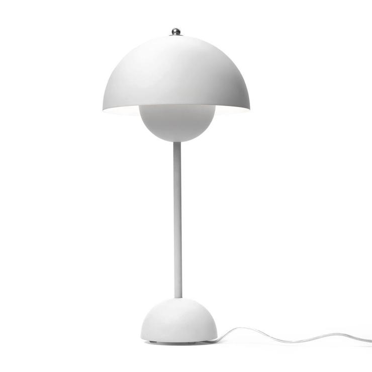 tradition FlowerPot VP3 table lamp