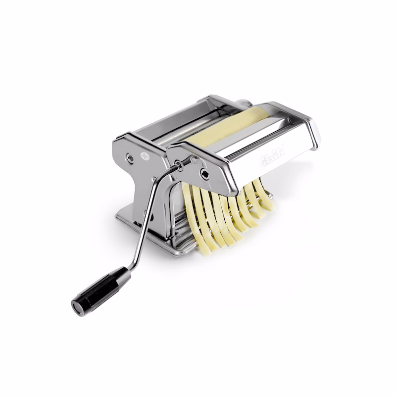 Fresh pasta machine. Ibili