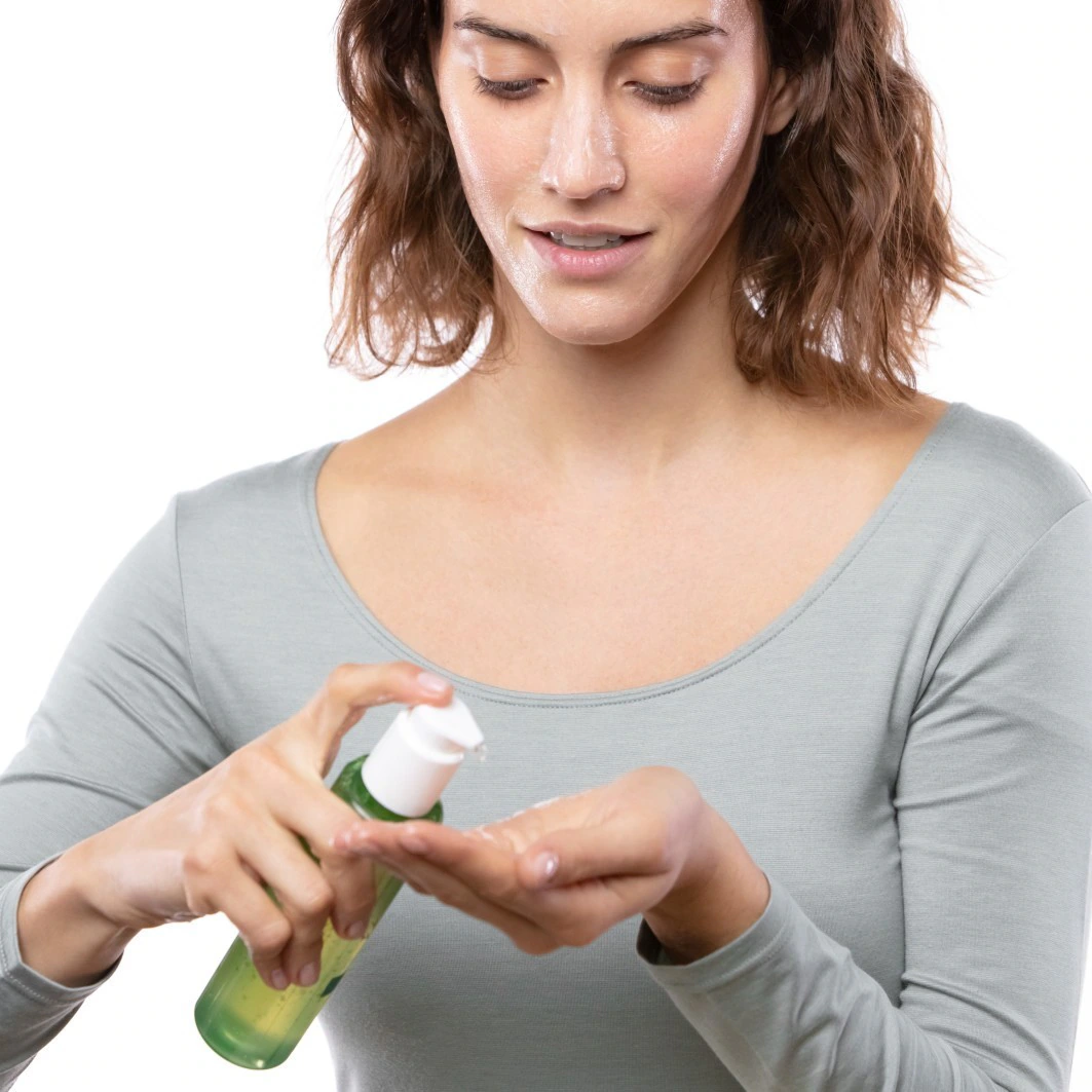Garnier Cleansing Gel Organic Lemongrass Invigorating Wash Gel