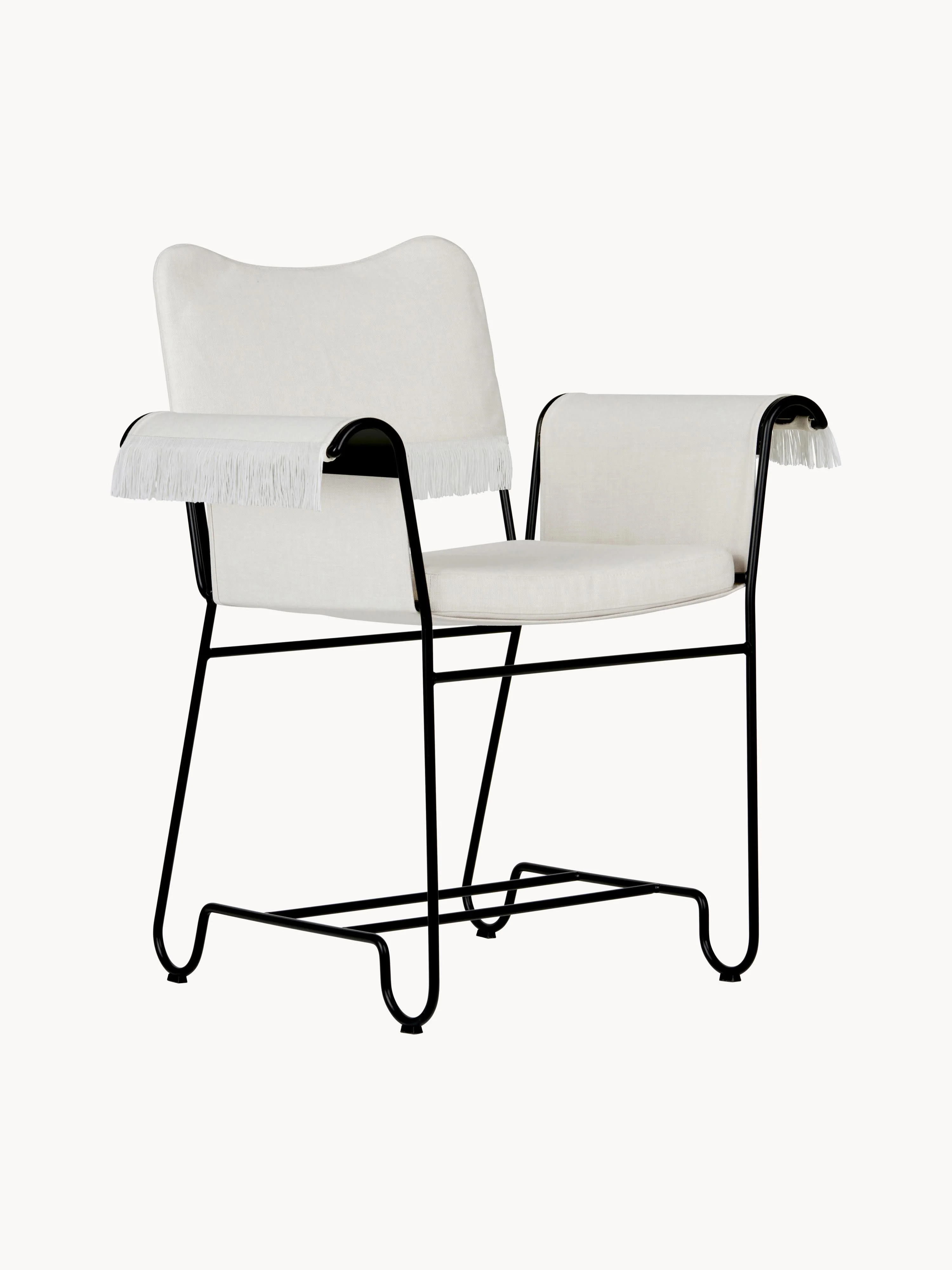 gubi Tropique garden chair with fringe - Woven fabric, white, black