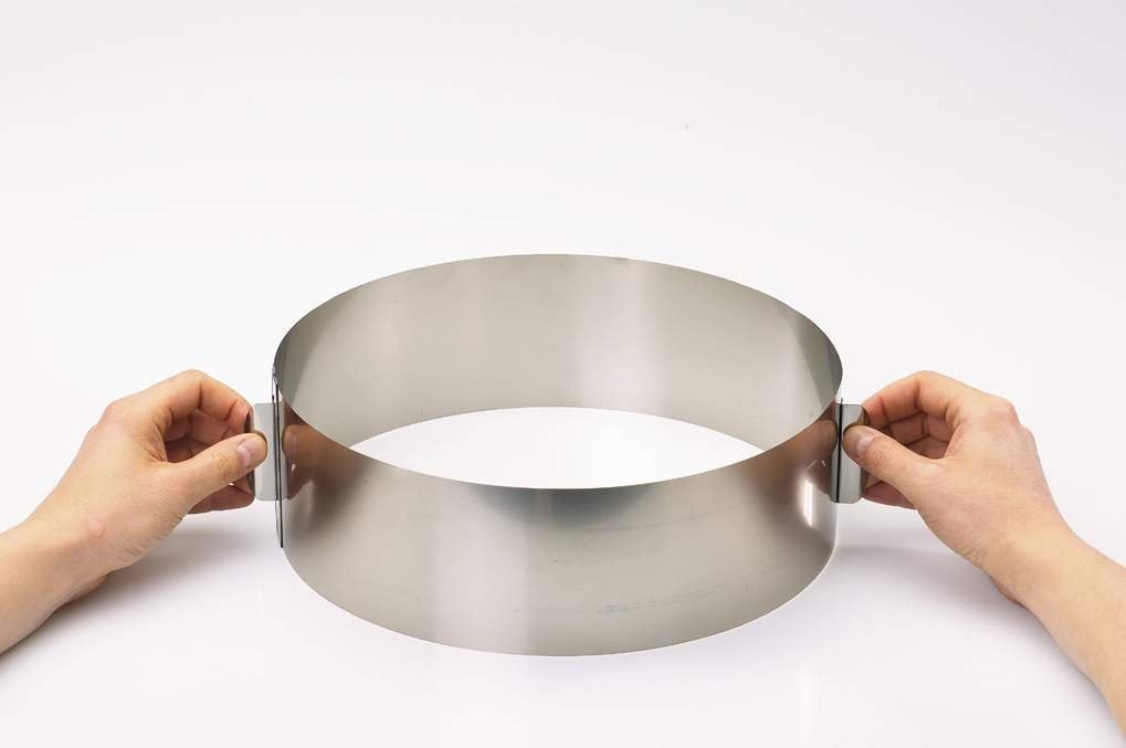 Gefu Cake Ring, Accessories for the Kitchen, Adjustable, with Handles, 14308