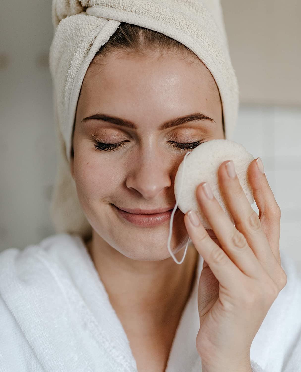 Yves Rocher Enhances Konjac Sponge Face Cleaning and gives a Zartere, More Radiant Skin