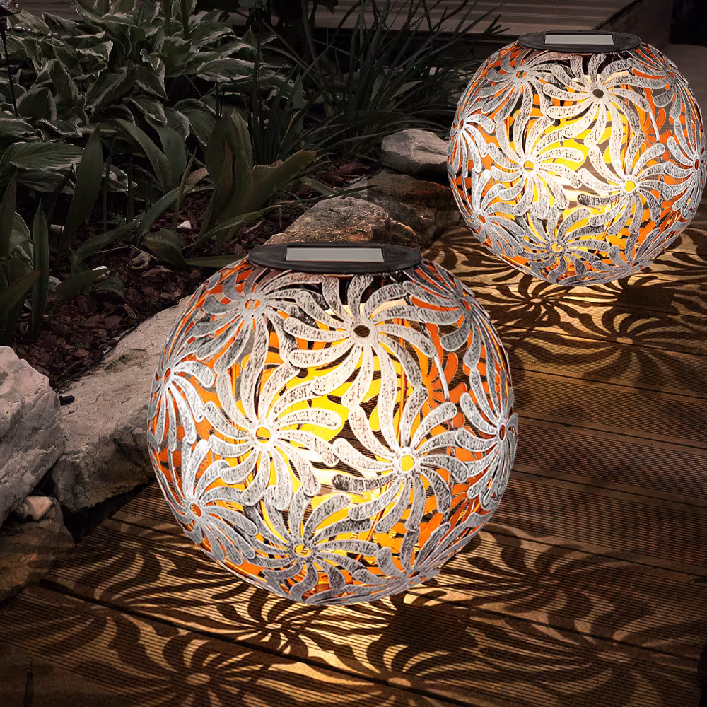 Globo Lighting LED Outdoor Light Solar Lamp Silver Round 2-Pack