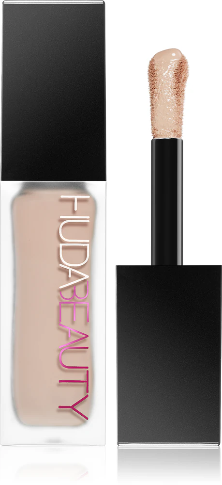 Huda Beauty Faux Filter Matte Concealer creamy corrector