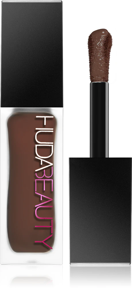 Huda Beauty Faux Filter Matte Concealer creamy corrector Farbton Chocolate Chip 8.7R 9 ml