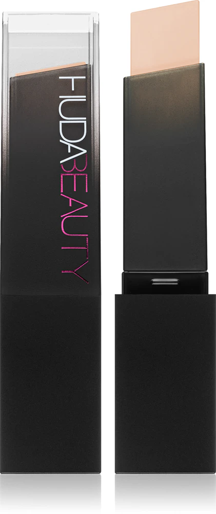Huda Beauty Faux Filter Skin Finish Buildable Coverage Foundation Stick opaque concealer in the form of a stick