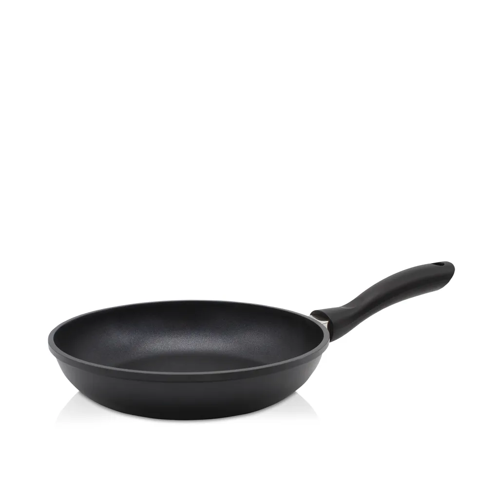 Karl Krueger Karl Krüger 21720 Cast Aluminum Pan Leipzig - Frying pan with high-quality non-stick coating - 20 cm flat