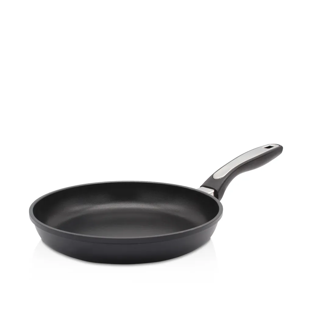 Karl Krueger Karl Krüger 21720 D Aluminum Cast Pan Delta - Frying pan with high-quality non-stick coating - 20 cm